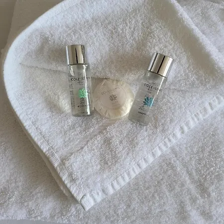 Seaview Ground Floor Flat Fast Wifi & Free Parking * スカーバラ