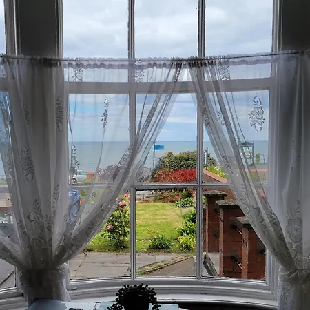 Seaview Ground Floor Flat Fast Wifi & Free Parking Apartmán Scarborough